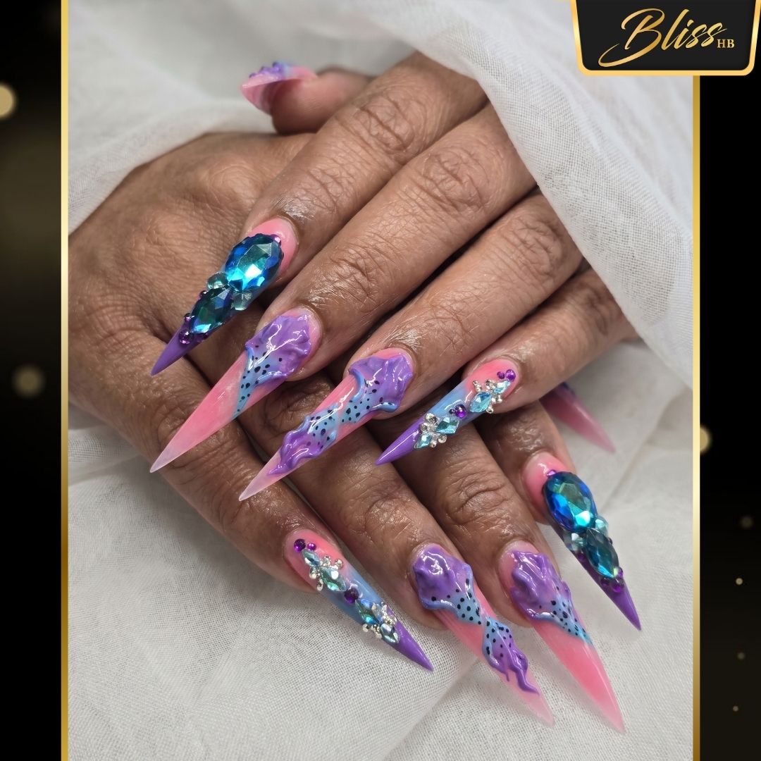 Happy nails